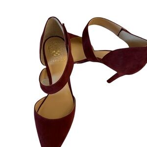 NWT- Vince Camuto, Size 8, Merlot/wine colored heels-never worn.